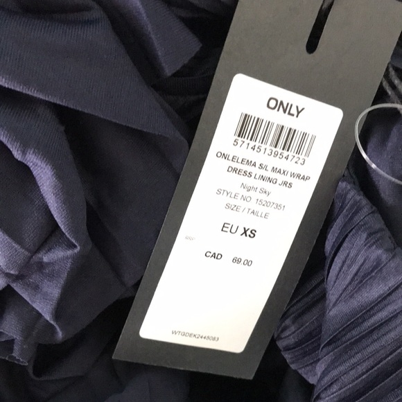 Maxi dress - Picture 2 of 2